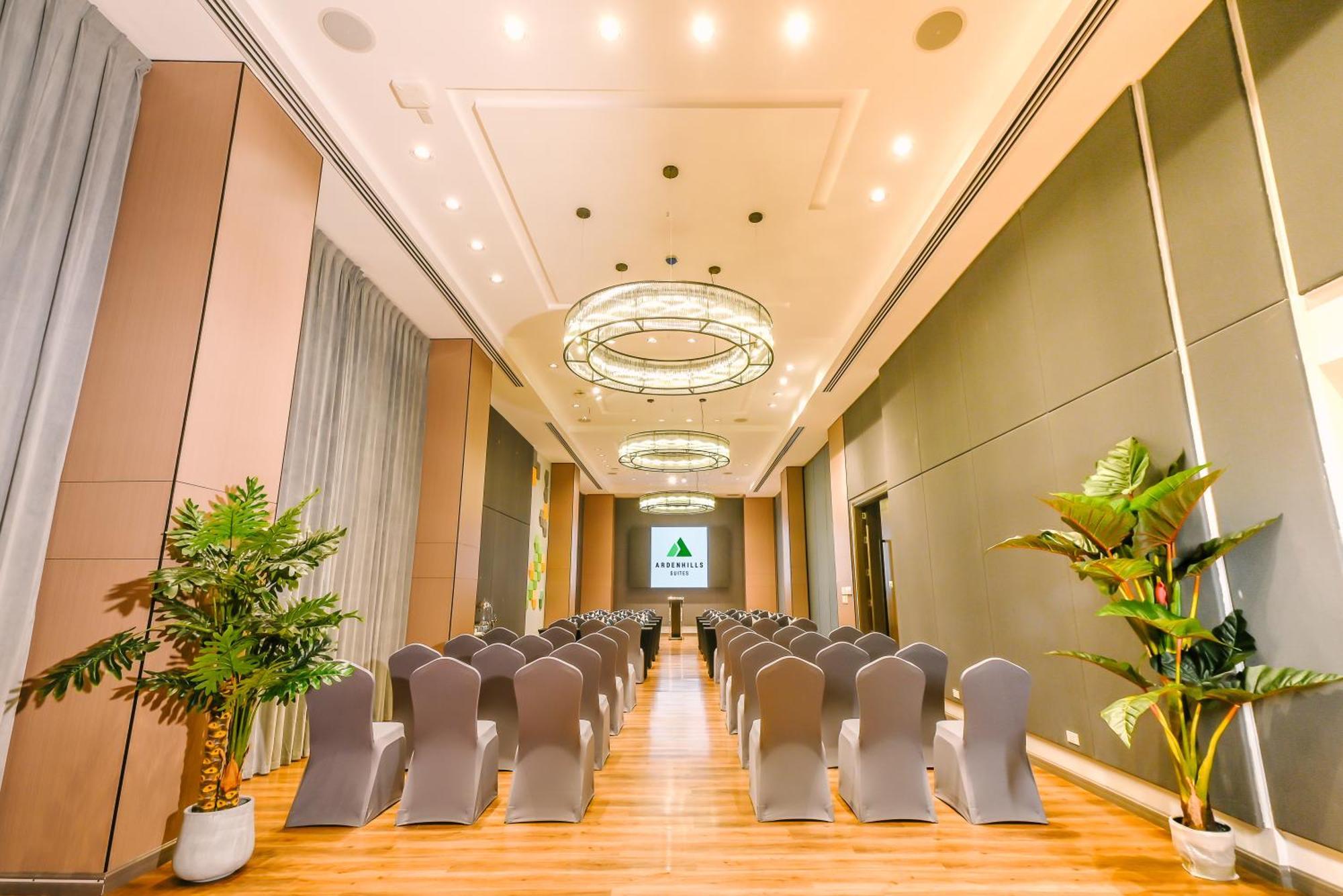 Ardenhills Suites Quezon City Exteriör bild