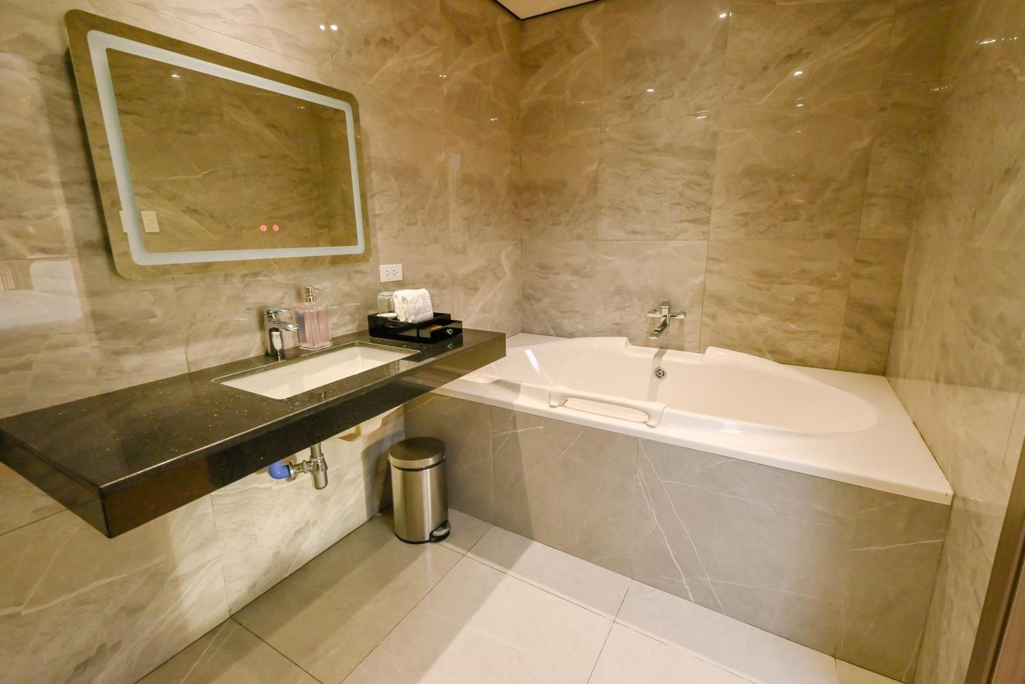 Ardenhills Suites Quezon City Exteriör bild